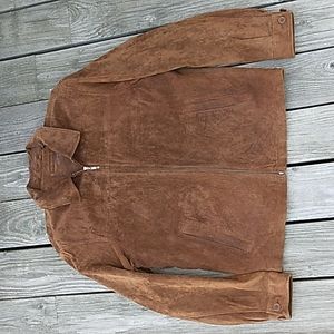Vintage 90's Women's Roundtree and York Soft Tan Suede Leather Jacket